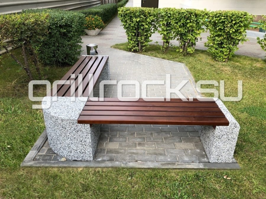 Скамейка “Евро 1 Дабл” из бетона (для улицы) с крошкой натурального камня (мрамор, гранит, гравий)