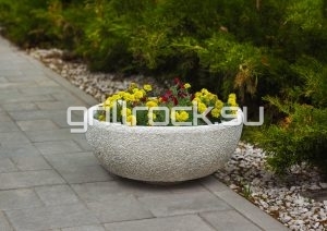 Вазон “Чаша” из бетона (для улицы) с крошкой натурального камня (мрамор, гранит, гравий)